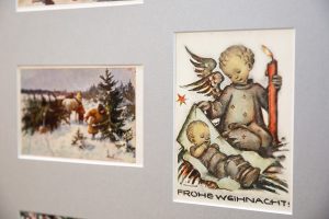 Kalėdinių ir Naujametinių atvirukų parodos atidarymas