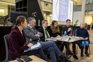 Diskusija „Ar Europai pavyks atsinaujinti“ VDU. J. Petronio nuotr. 