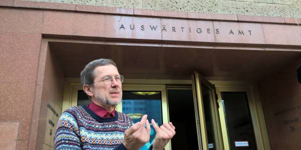 Liudas Mažylis Vasario 16-osios Akto originalo atradimo penkmetį minėjo Lietuvos ambasadoje Berlyne
