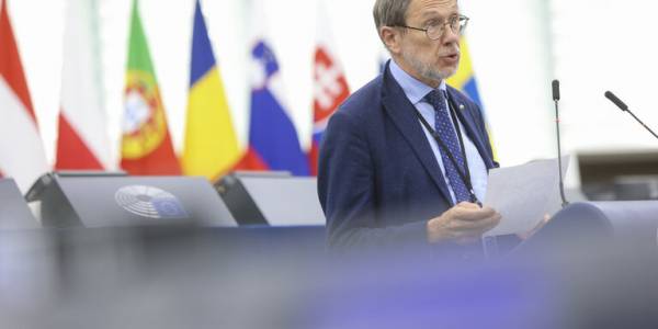 Liudas Mažylis: „ES turi pasirengti eventualiai išeivių iš Ukrainos bangai“