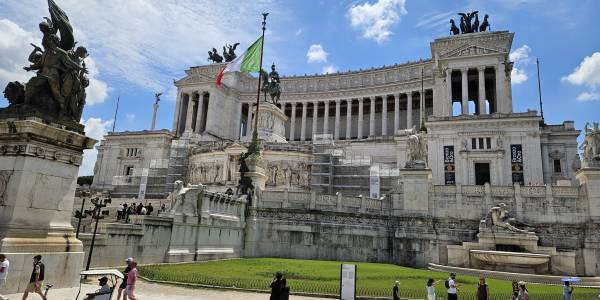 Ryžtinga ateities veiksena, krikščioniškosios demokratijos iššūkiai ir darbinė sesija Romoje